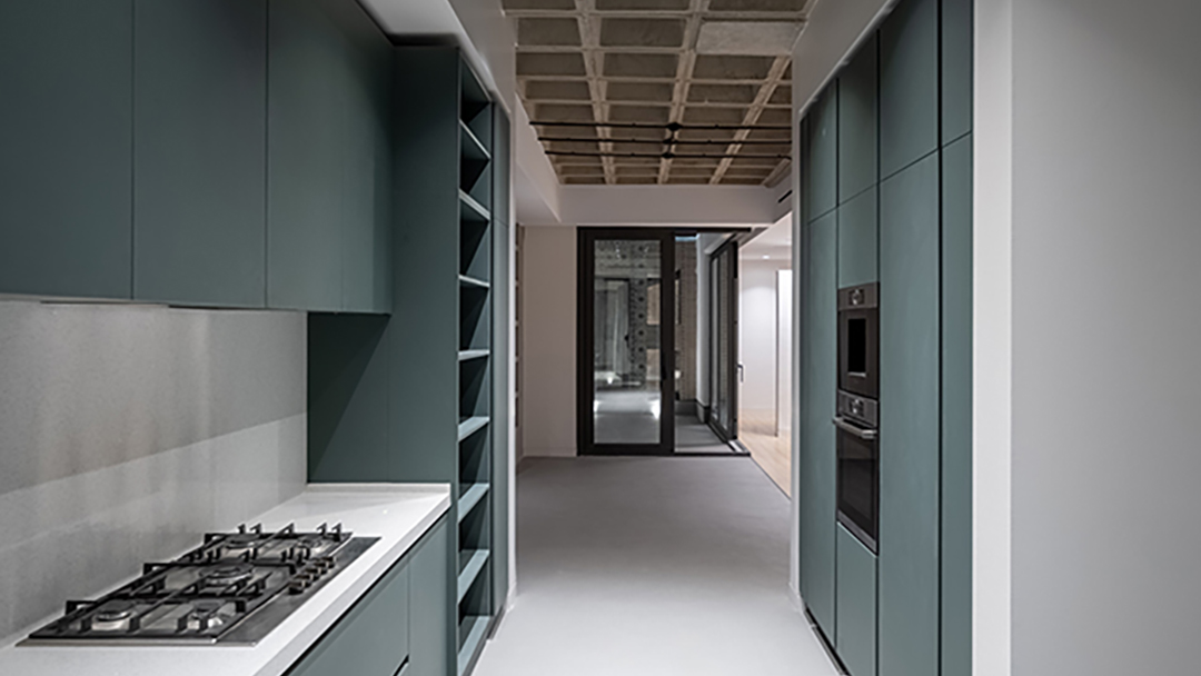 Dekton materials and minimal
