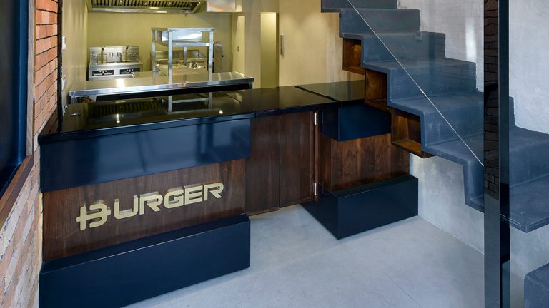 Burger-13-Slider02